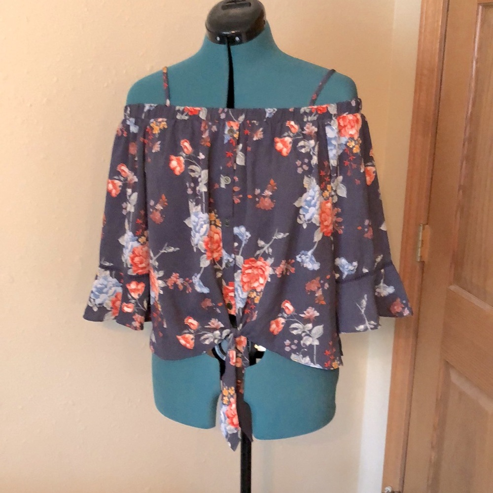 EUC Floral print strappy blouse